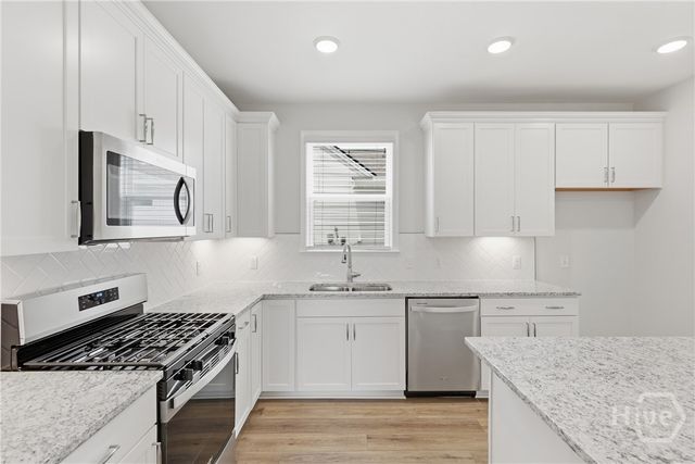 61 Lilac Way, Richmond Hill, GA 31324