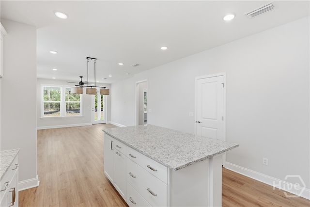 61 Lilac Way, Richmond Hill, GA 31324
