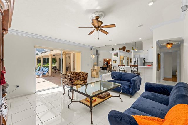 15495 Rolling Meadows Circle, Wellington, FL 33414