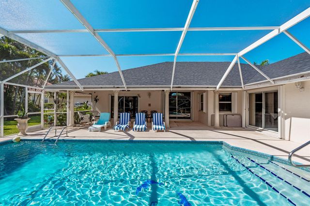 15495 Rolling Meadows Circle, Wellington, FL 33414