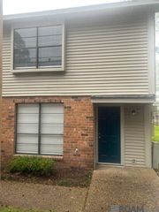 5284 Stumberg Ln #D, Baton Rouge, LA 70816