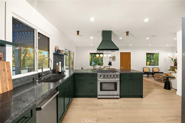 503 E Mendocino, Altadena, CA 91001