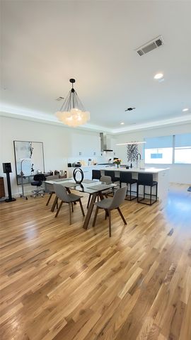 13001 Hutton Drive 12, Farmers Branch, TX 75234
