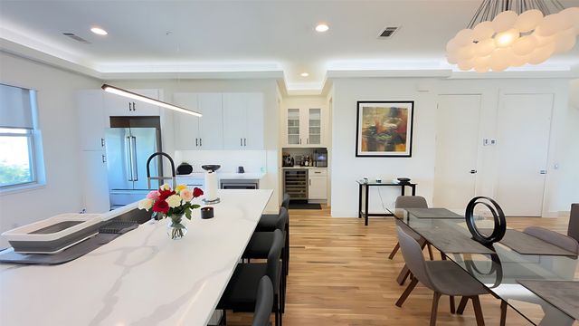 13001 Hutton Drive 12, Farmers Branch, TX 75234