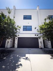 13001 Hutton Drive 12, Farmers Branch, TX 75234