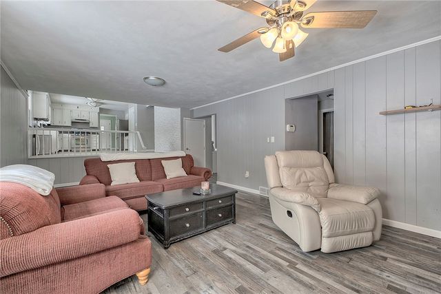 149 Crest View, Hempfield Twp, PA 15601