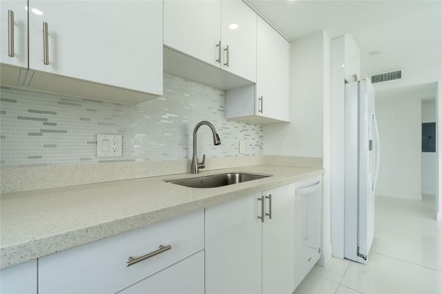 111 Briny Ave 2314, Pompano Beach, FL 33062