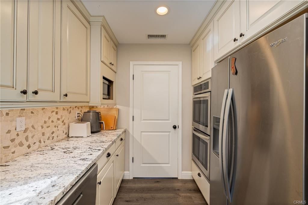 Image 14 of property listing at 42918 Highway 49, Ahwahnee, CA 93601