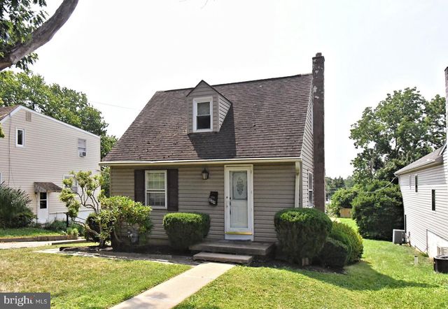 889 OLD LANCASTER RD, Berwyn, PA 19312