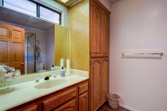 9954 Circa Valle Verde, El Cajon, CA 92021