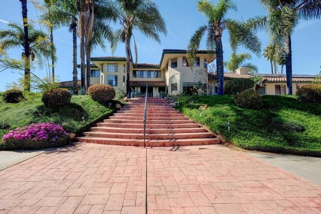 9954 Circa Valle Verde, El Cajon, CA 92021