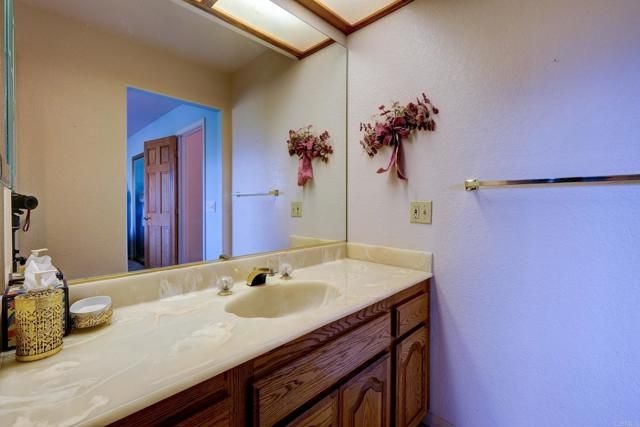 9954 Circa Valle Verde, El Cajon, CA 92021