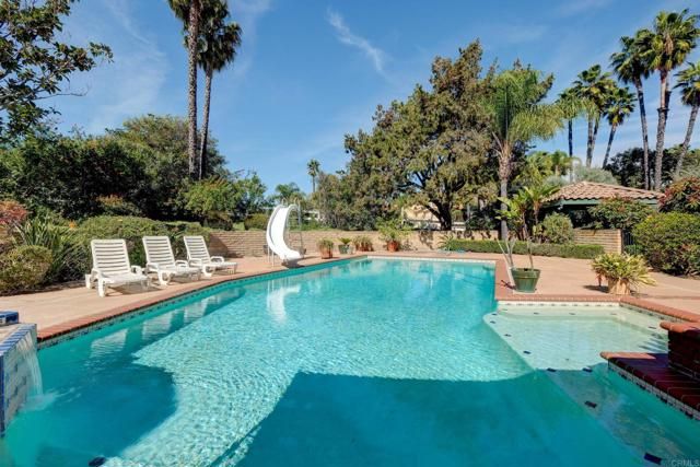 9954 Circa Valle Verde, El Cajon, CA 92021