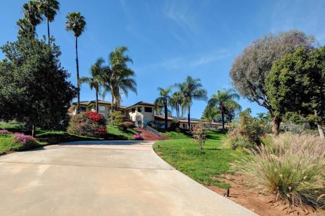 9954 Circa Valle Verde, El Cajon, CA 92021