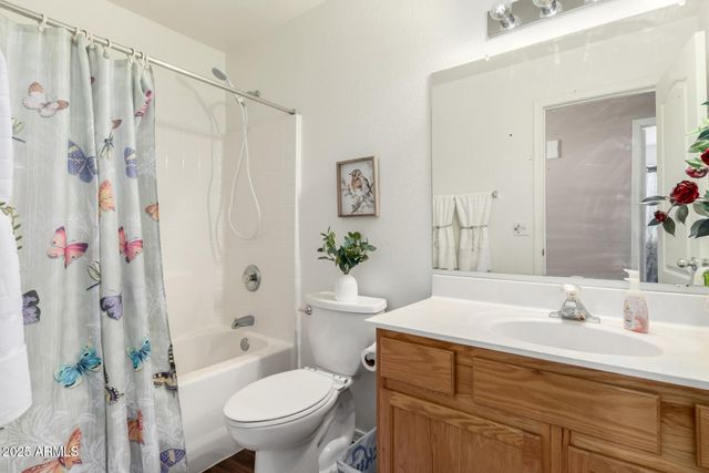 825 W 15TH Lane, Apache Junction, AZ 85120