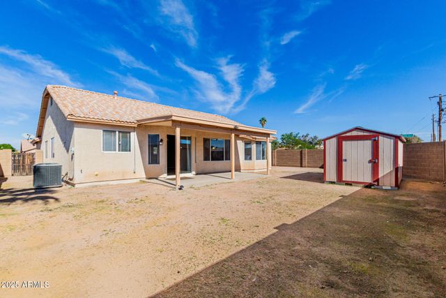 825 W 15TH Lane, Apache Junction, AZ 85120