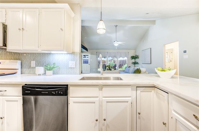 2323 Foundary Drive, Katy, TX 77493