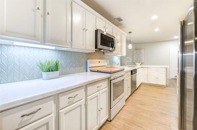 2323 Foundary Drive, Katy, TX 77493