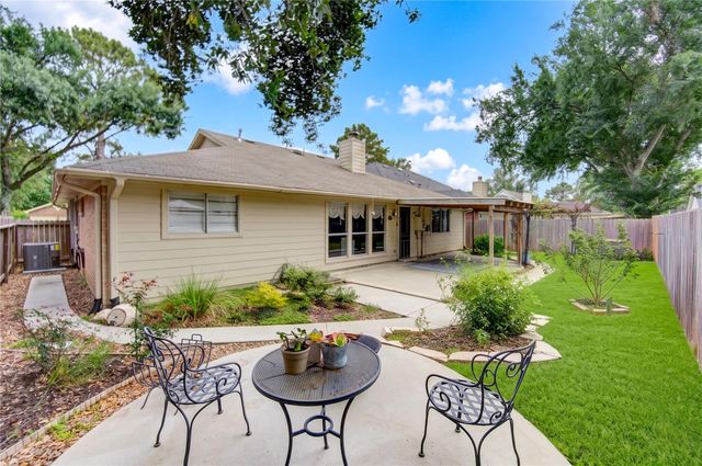 2323 Foundary Drive, Katy, TX 77493