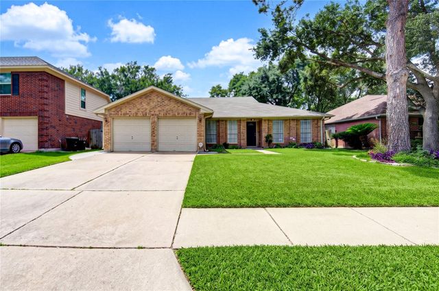 2323 Foundary Drive, Katy, TX 77493