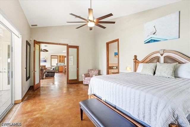1680 Avion PL, Naples, FL 34104