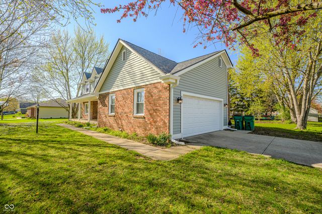 430 Sonhatsett Drive, Westfield, IN 46074