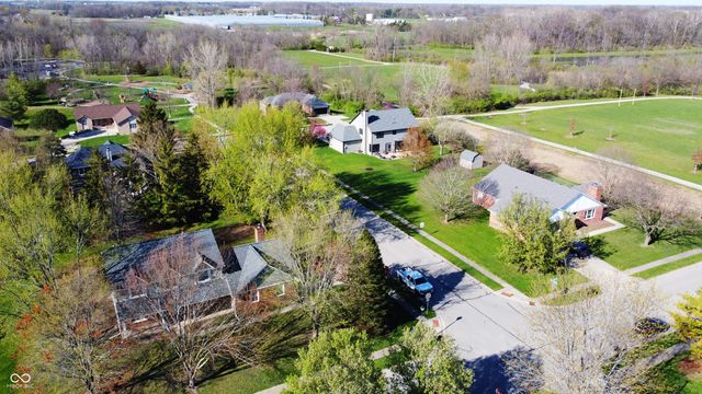 430 Sonhatsett Drive, Westfield, IN 46074