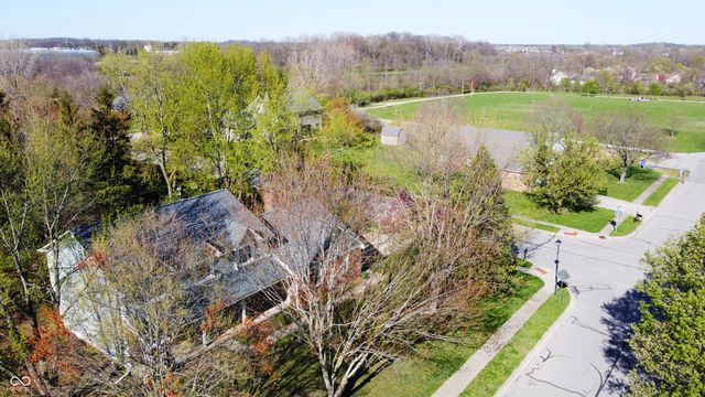 430 Sonhatsett Drive, Westfield, IN 46074