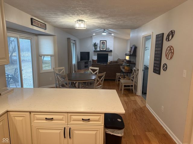 430 Sonhatsett Drive, Westfield, IN 46074