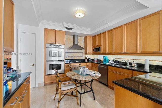3201 NE 183rd St 1705, Aventura, FL 33160