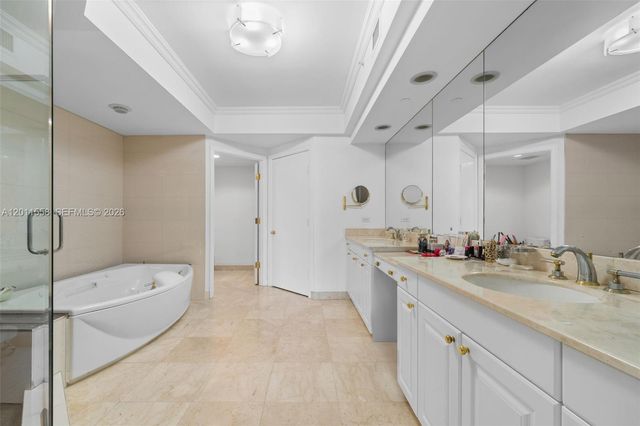 3201 NE 183rd St 1705, Aventura, FL 33160
