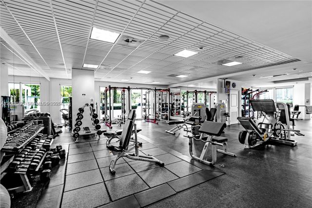 3201 NE 183rd St 1705, Aventura, FL 33160
