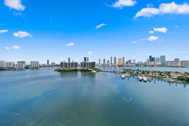 3201 NE 183rd St 1705, Aventura, FL 33160
