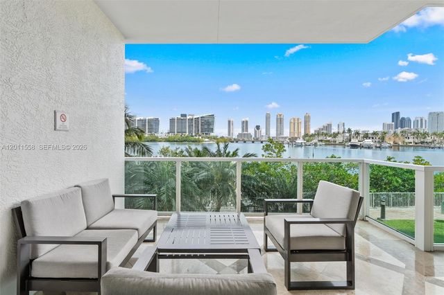 3201 NE 183rd St 1705, Aventura, FL 33160