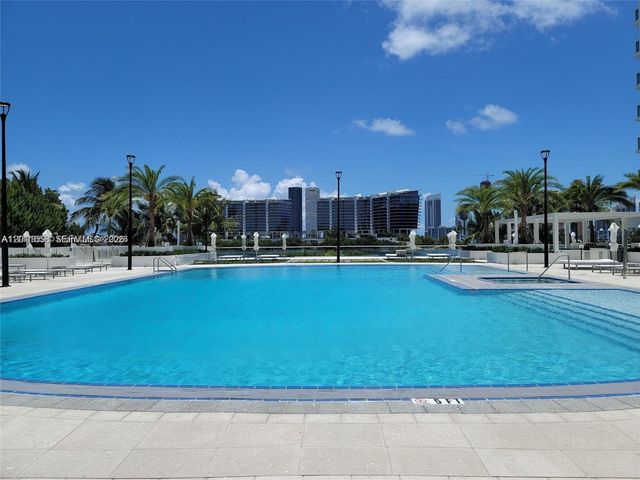 3201 NE 183rd St 1705, Aventura, FL 33160