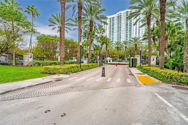3201 NE 183rd St 1705, Aventura, FL 33160