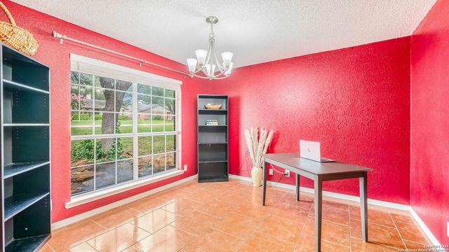 1104 Cardinal, Pleasanton, TX 78064