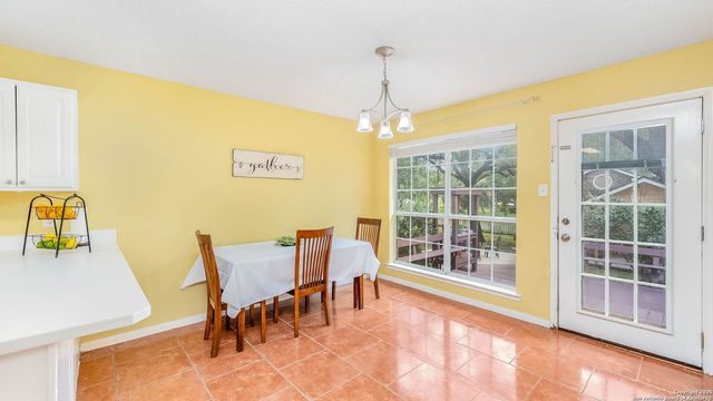 1104 Cardinal, Pleasanton, TX 78064