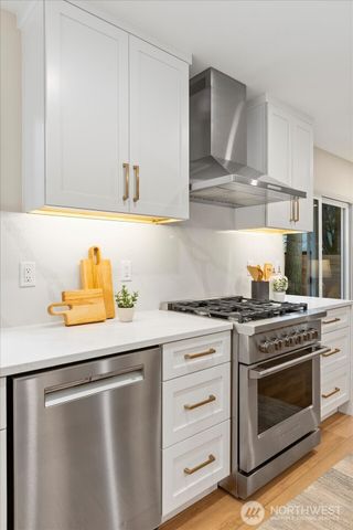 20049 Wallingford Avenue N, Shoreline, WA 98133