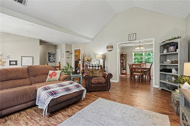 2364 W H Hayes Road, Jefferson, GA 30549
