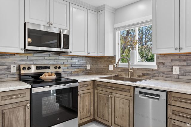 263 W 1675 N, Layton, UT 84041