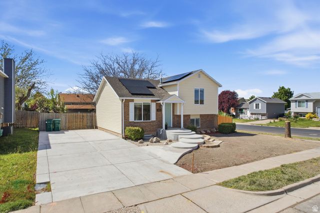 263 W 1675 N, Layton, UT 84041