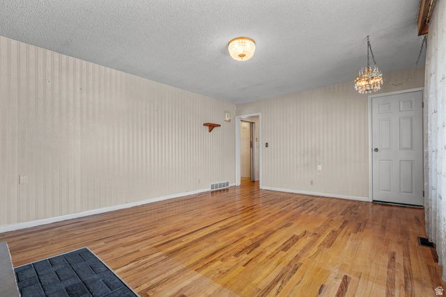 8284 S 745 E, Sandy, UT 84094