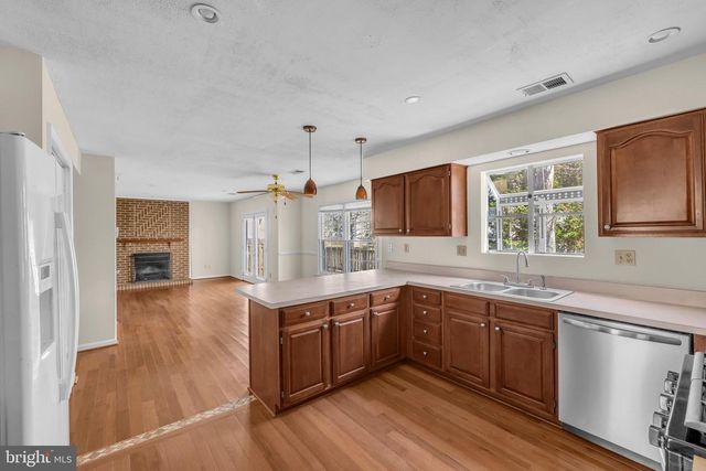 5602 GROUPER CT, Waldorf, MD 20603