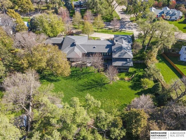 1718 Ridgewood Avenue, Omaha, NE 68124