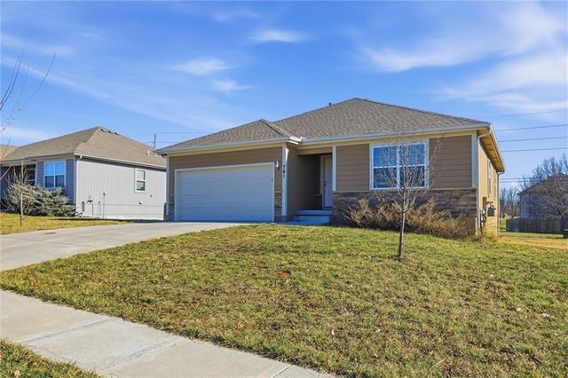 741 S Cypress Street, Gardner, KS 66030