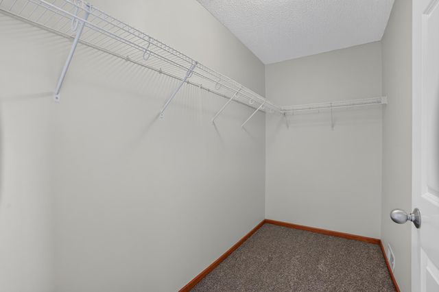 17173 Monroe Street NW, Elk River, MN 55330