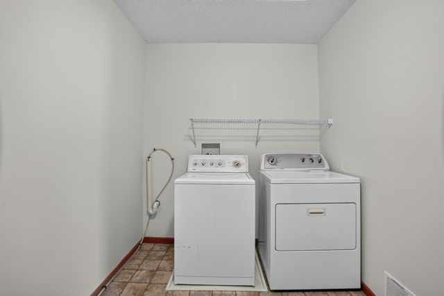 17173 Monroe Street NW, Elk River, MN 55330