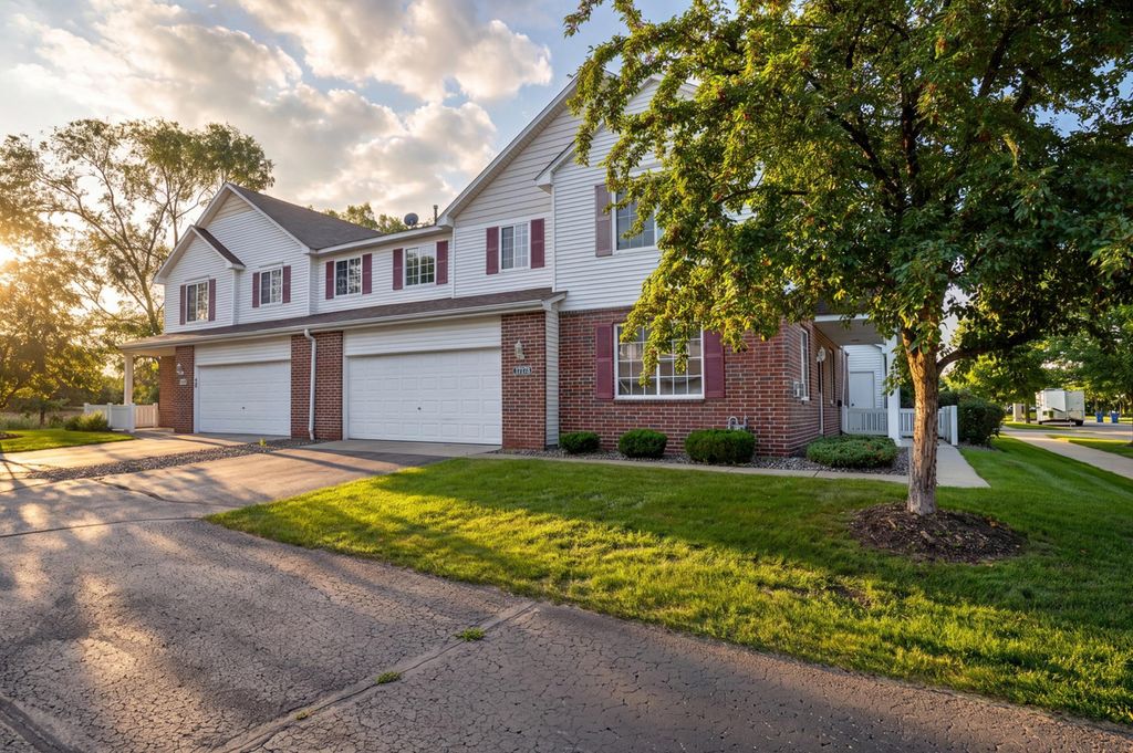 17173 Monroe Street NW, Elk River, MN 55330