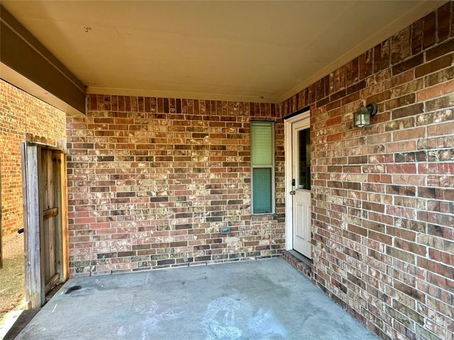 8114 Stoneyway Drive, Houston, TX 77040